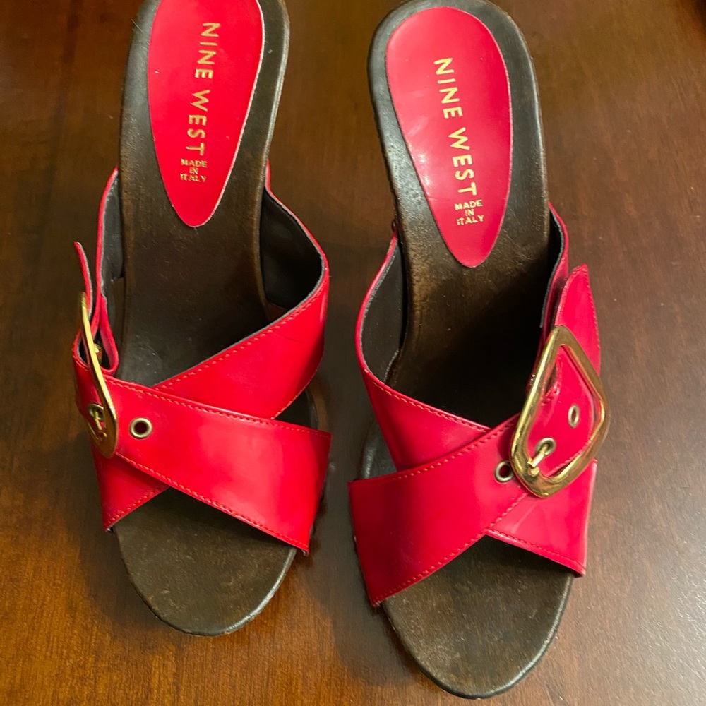 Nine West clogs